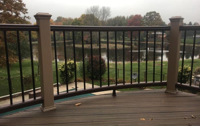 How To Decide On A Deck Rail Design 2