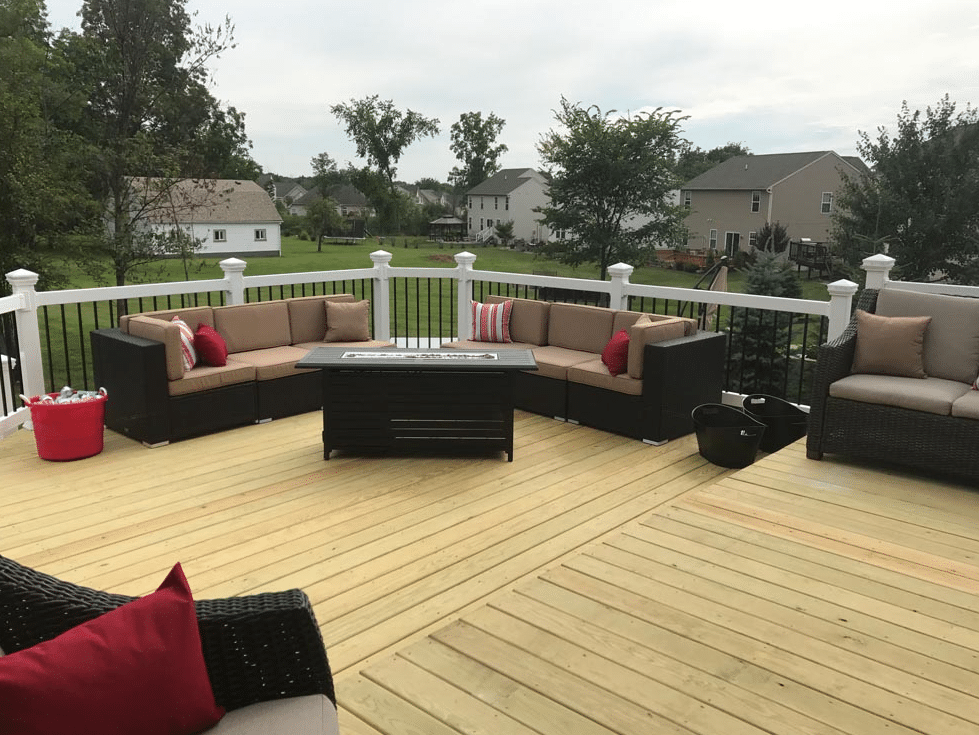 Deck design ideas - custom wood deck - Wood Deck Builders and contractors in Ohio